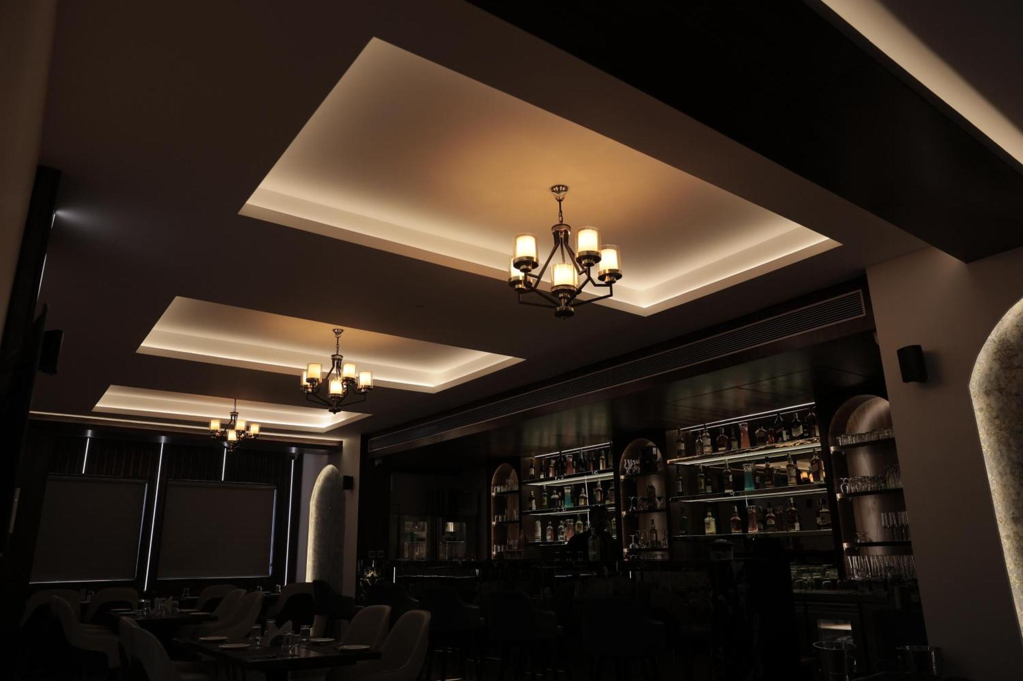 Hotel Carnival Parbhani Экстерьер фото