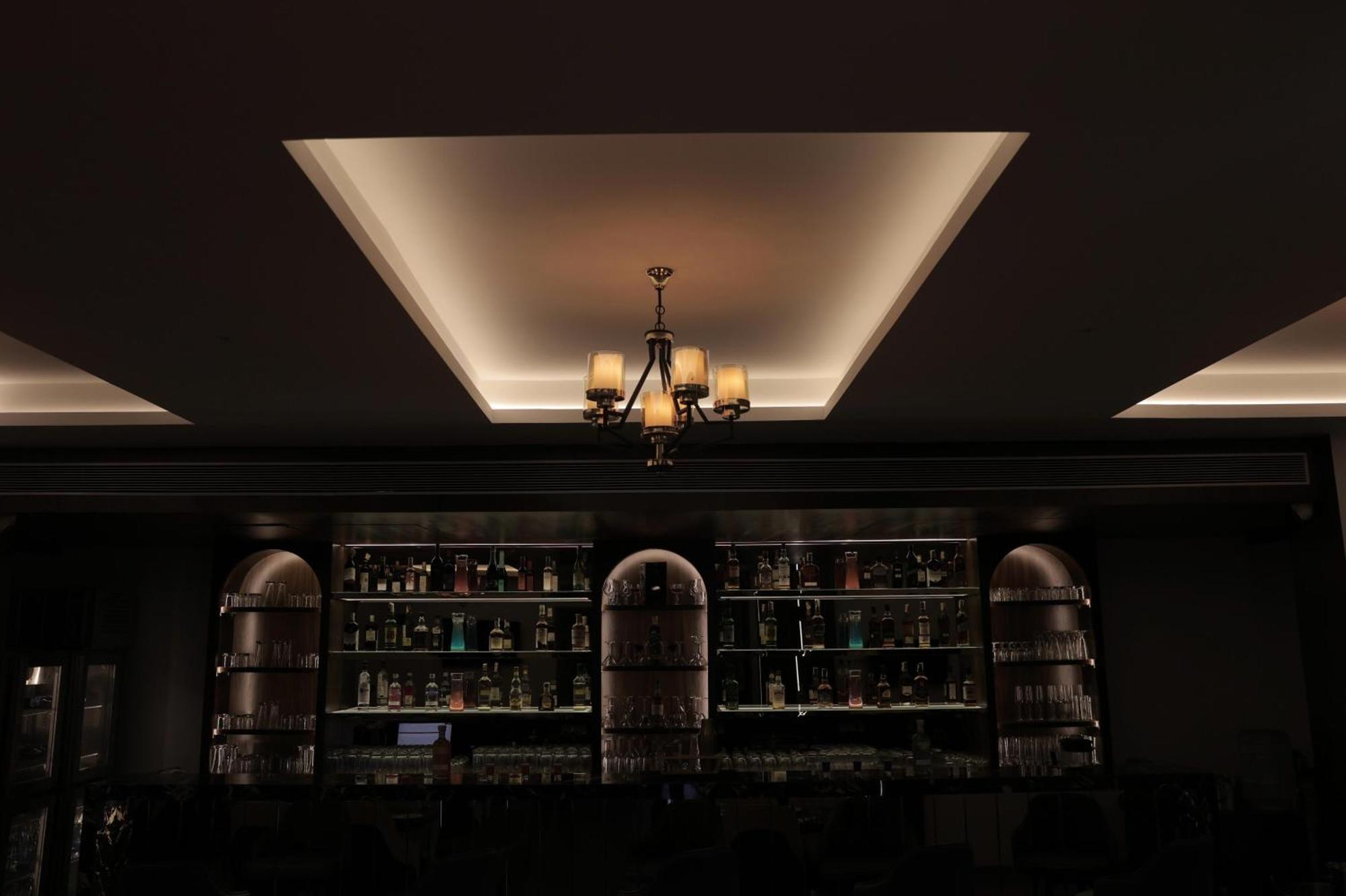 Hotel Carnival Parbhani Экстерьер фото